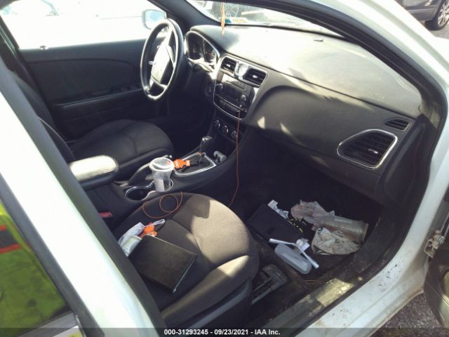 Photo 4 VIN: 1C3CCBAB5CN229060 - CHRYSLER 200 