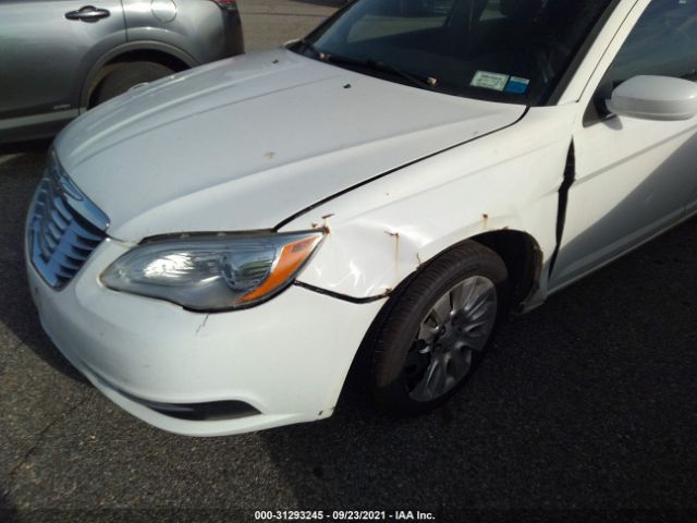 Photo 5 VIN: 1C3CCBAB5CN229060 - CHRYSLER 200 