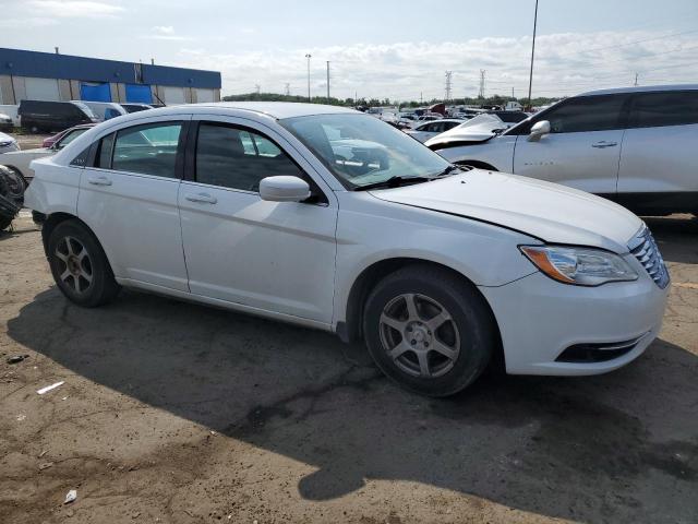 Photo 3 VIN: 1C3CCBAB5CN267839 - CHRYSLER 200 LX 