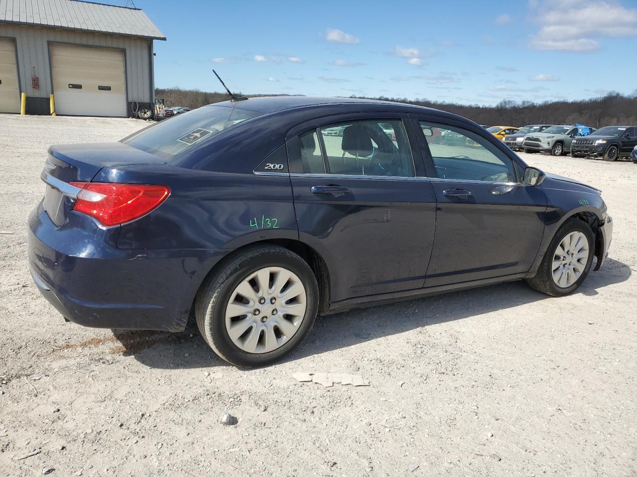 Photo 2 VIN: 1C3CCBAB5DN642078 - CHRYSLER 200 