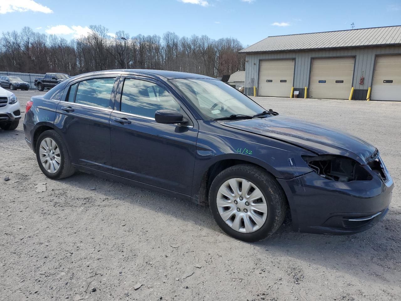 Photo 3 VIN: 1C3CCBAB5DN642078 - CHRYSLER 200 