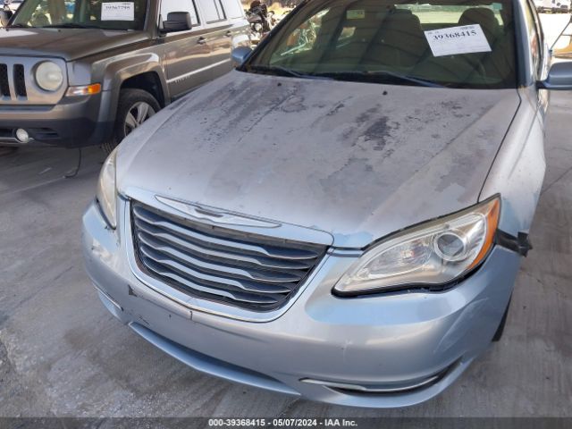 Photo 5 VIN: 1C3CCBAB5DN670401 - CHRYSLER 200 