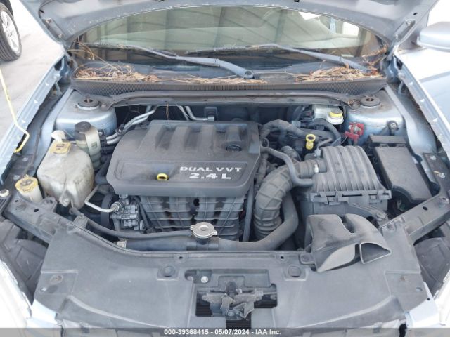 Photo 9 VIN: 1C3CCBAB5DN670401 - CHRYSLER 200 