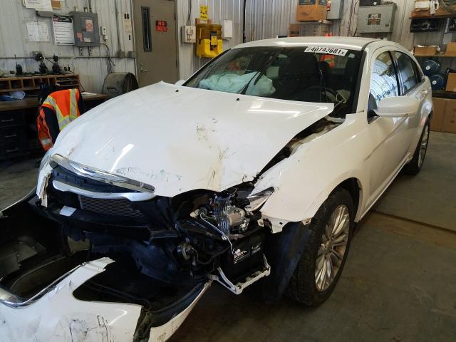 Photo 1 VIN: 1C3CCBAB5DN671192 - CHRYSLER 200 LX 