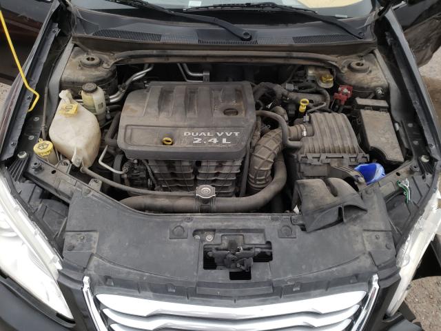 Photo 6 VIN: 1C3CCBAB5DN686517 - CHRYSLER 200 LX 