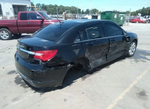 Photo 3 VIN: 1C3CCBAB5DN687070 - CHRYSLER 200 