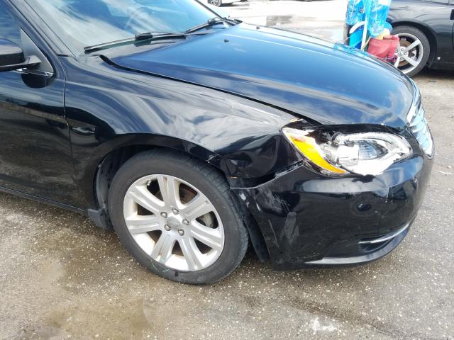 Photo 8 VIN: 1C3CCBAB5DN698165 - CHRYSLER 200 LX 