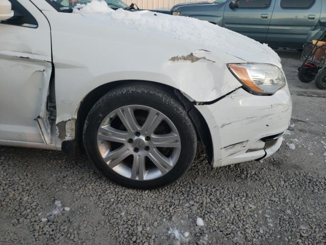 Photo 8 VIN: 1C3CCBAB5DN705762 - CHRYSLER 200 LX 