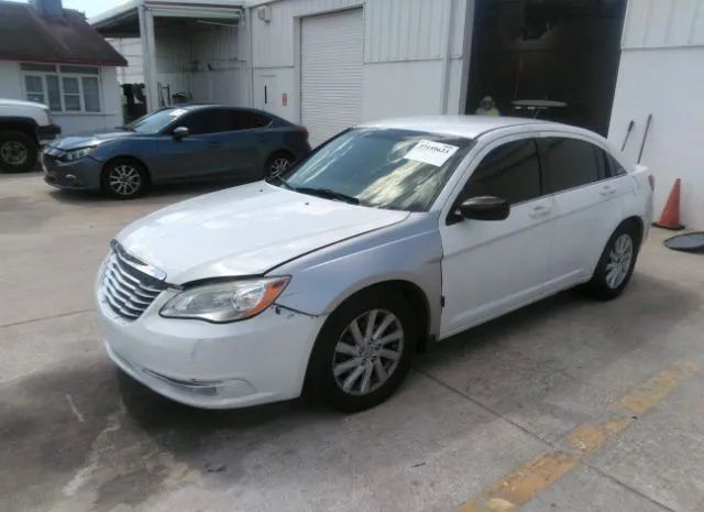 Photo 1 VIN: 1C3CCBAB5DN761605 - CHRYSLER 200 