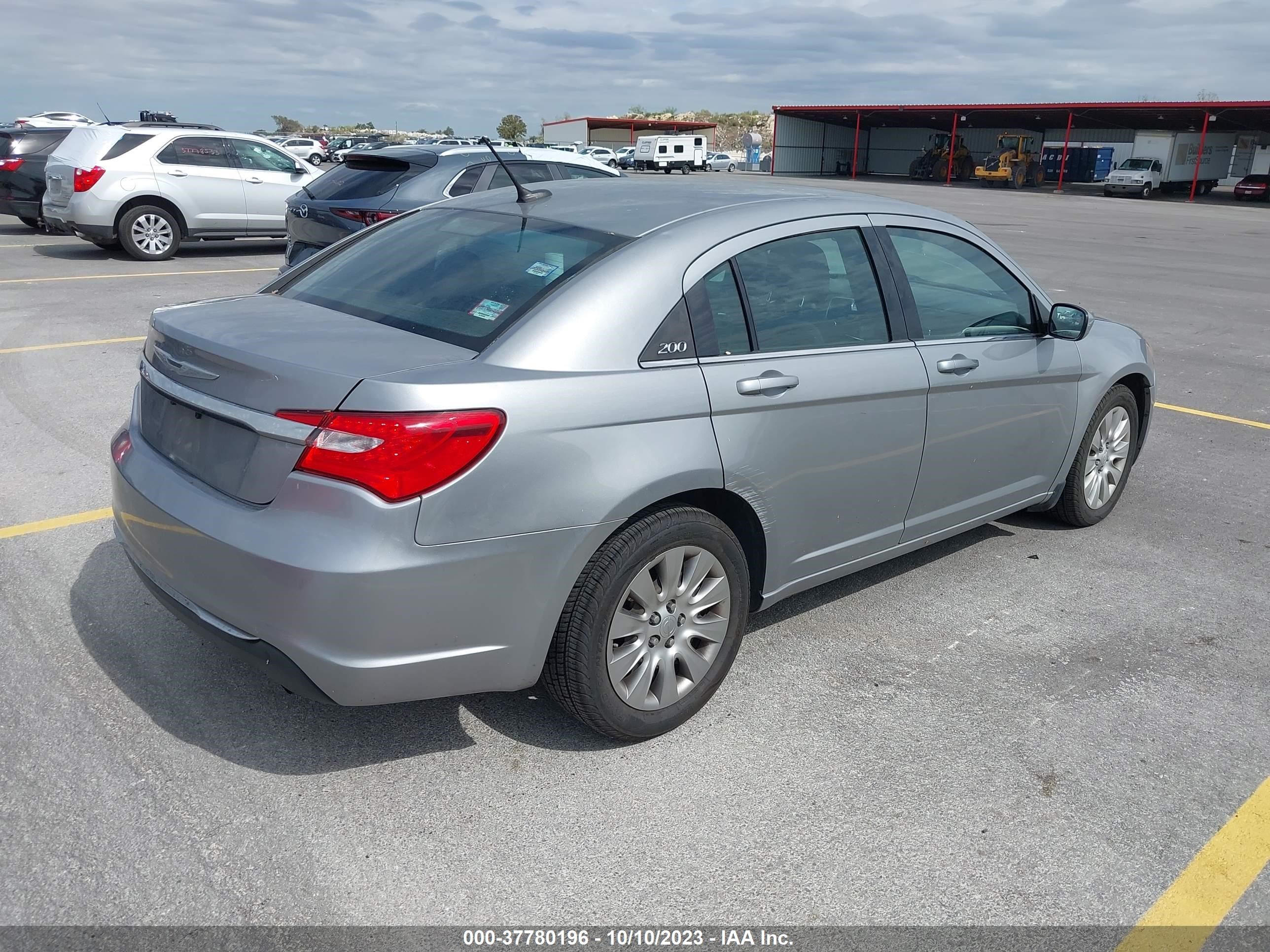 Photo 3 VIN: 1C3CCBAB5EN141208 - CHRYSLER 200 