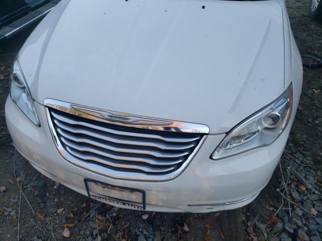 Photo 8 VIN: 1C3CCBAB5EN141838 - CHRYSLER 200 LX 