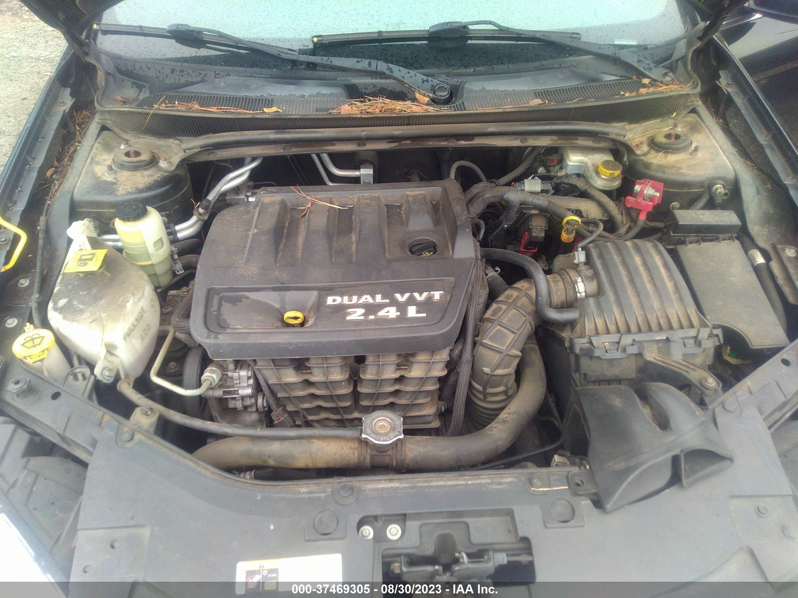 Photo 9 VIN: 1C3CCBAB5EN211855 - CHRYSLER 200 