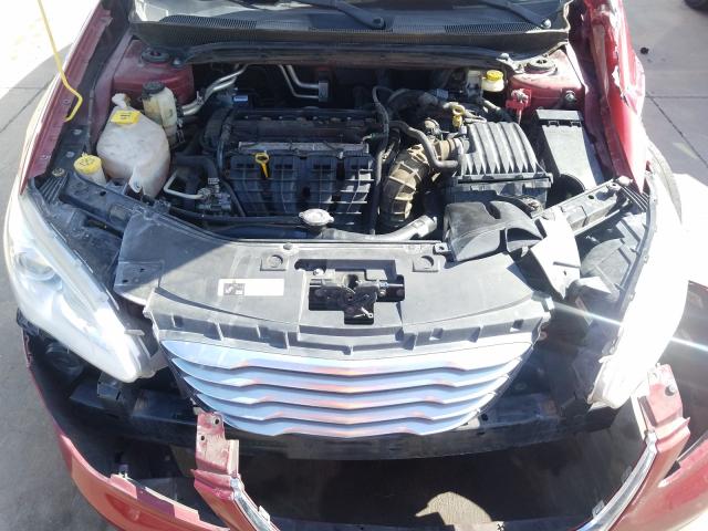 Photo 6 VIN: 1C3CCBAB5EN212813 - CHRYSLER 200 LX 