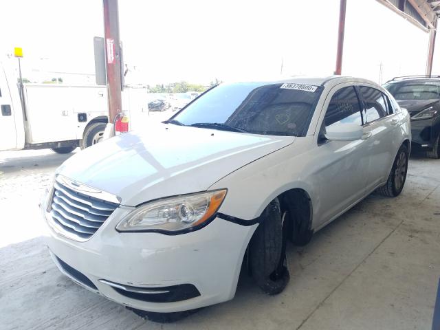 Photo 1 VIN: 1C3CCBAB5EN231426 - CHRYSLER 200 LX 