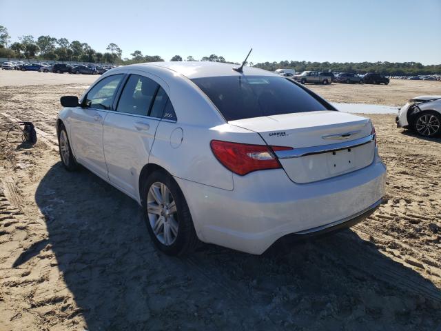 Photo 2 VIN: 1C3CCBAB6DN647533 - CHRYSLER 200 LX 