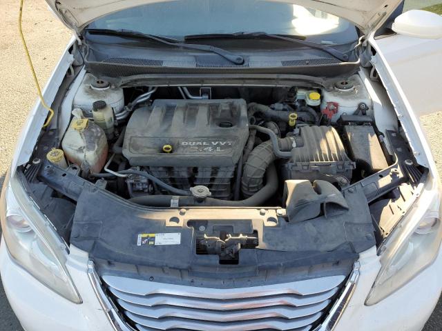 Photo 10 VIN: 1C3CCBAB6EN122683 - CHRYSLER 200 LX 