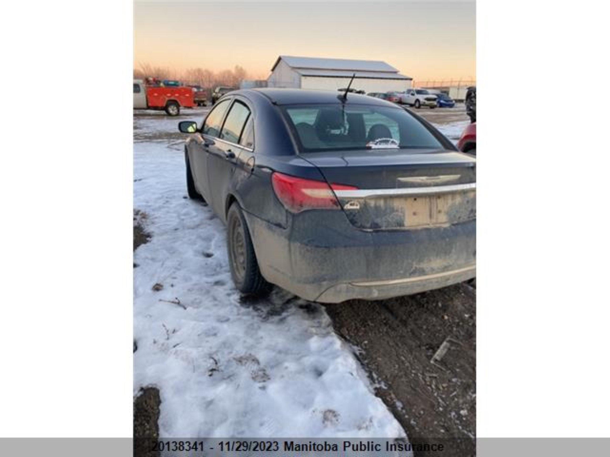 Photo 2 VIN: 1C3CCBAB6EN184777 - CHRYSLER 200 