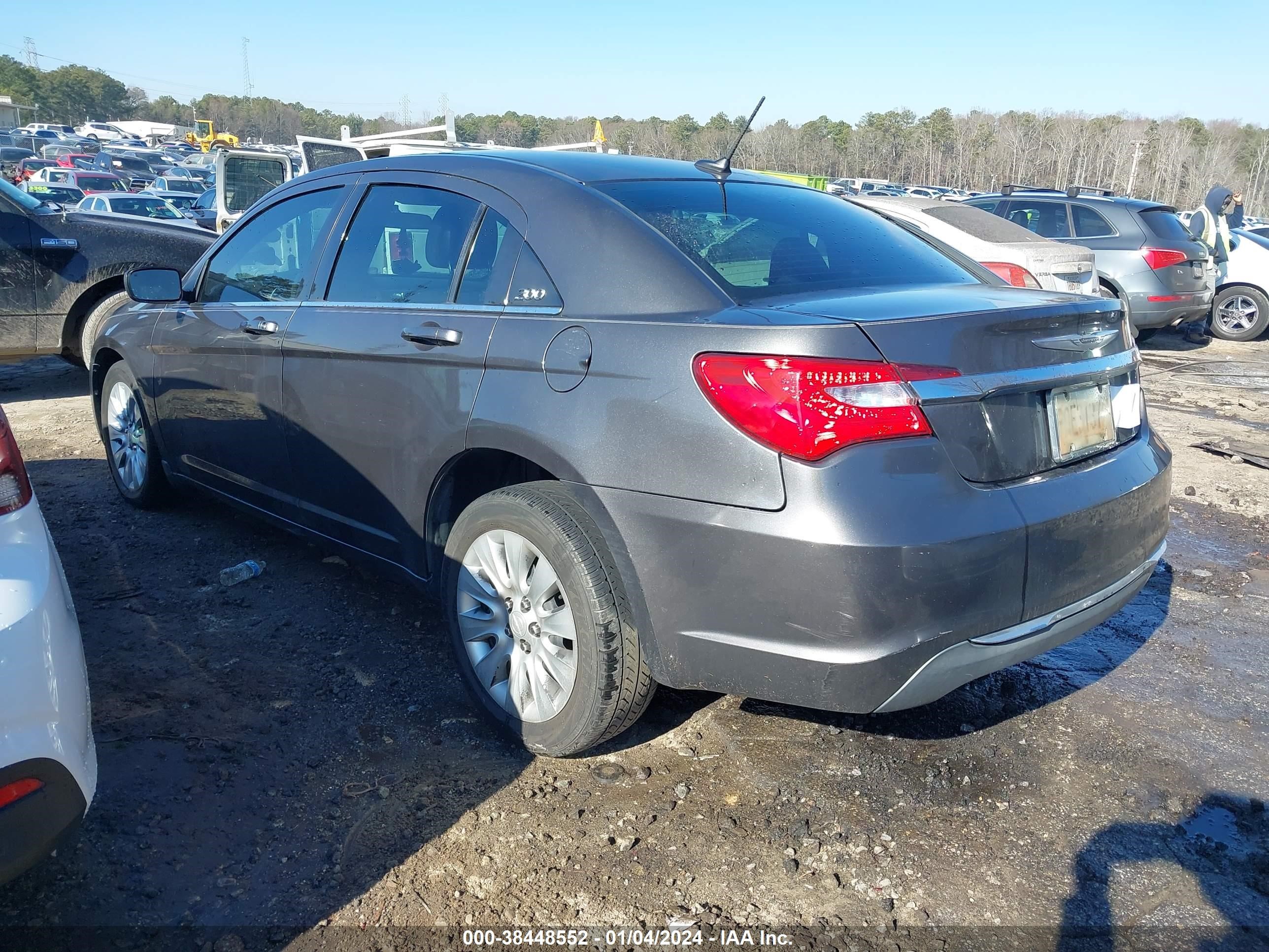 Photo 2 VIN: 1C3CCBAB6EN237090 - CHRYSLER 200 