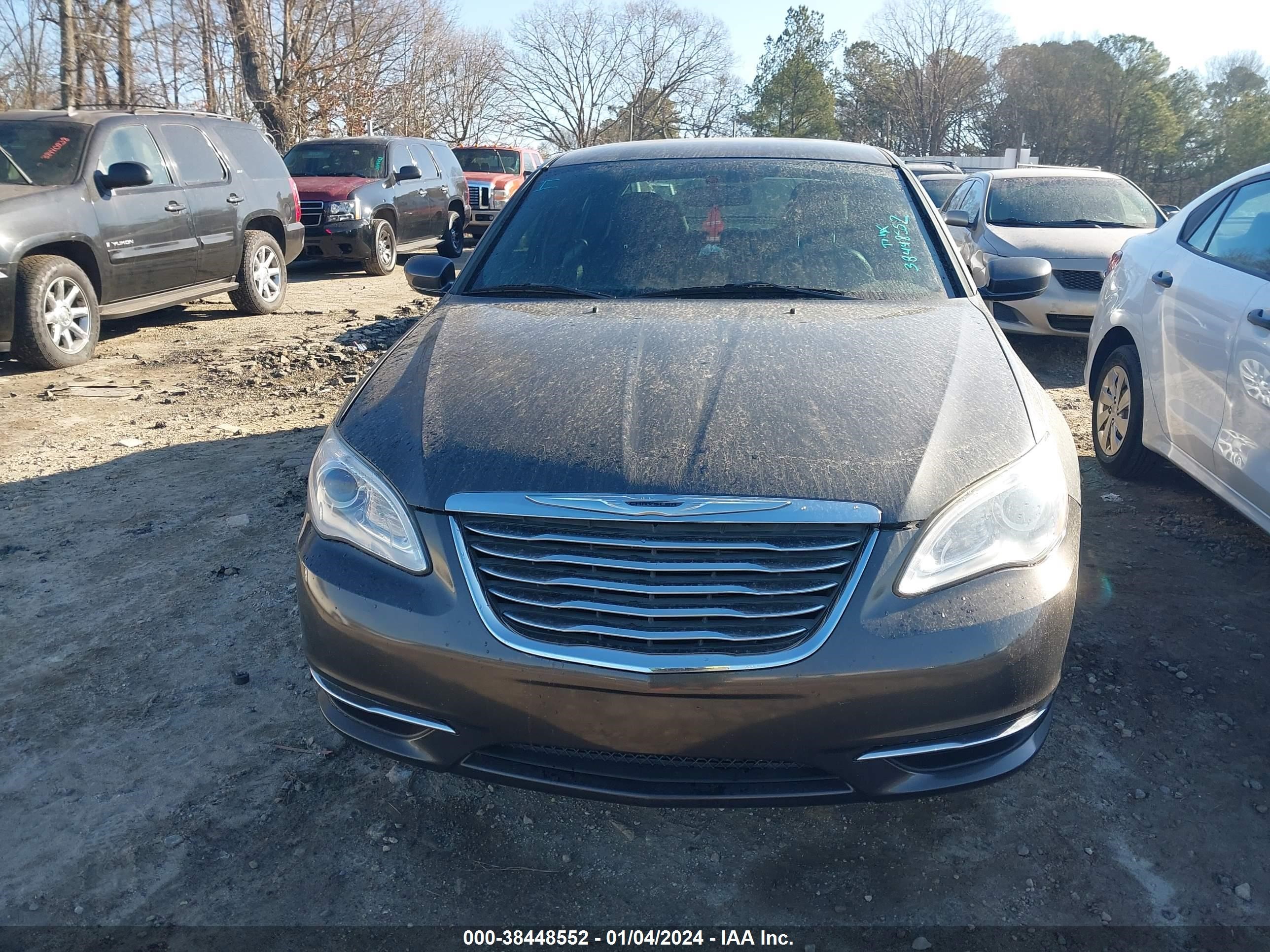 Photo 9 VIN: 1C3CCBAB6EN237090 - CHRYSLER 200 