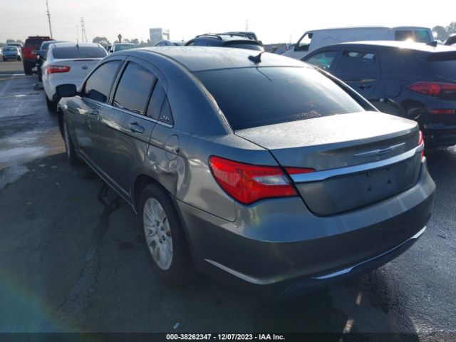 Photo 2 VIN: 1C3CCBAB7CN134631 - CHRYSLER 200 