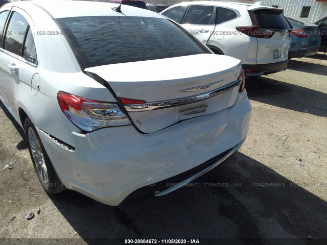 Photo 5 VIN: 1C3CCBAB7CN178225 - CHRYSLER 200 