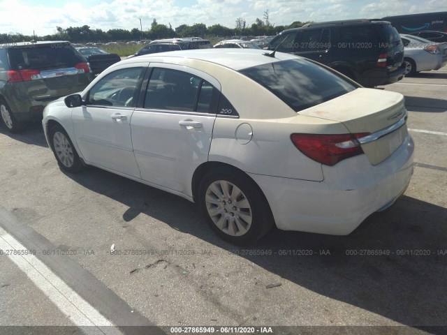 Photo 2 VIN: 1C3CCBAB7CN246426 - CHRYSLER 200 