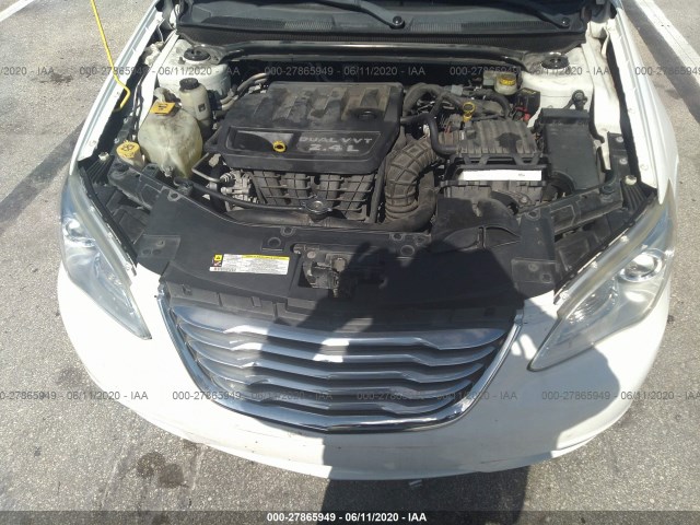 Photo 9 VIN: 1C3CCBAB7CN246426 - CHRYSLER 200 