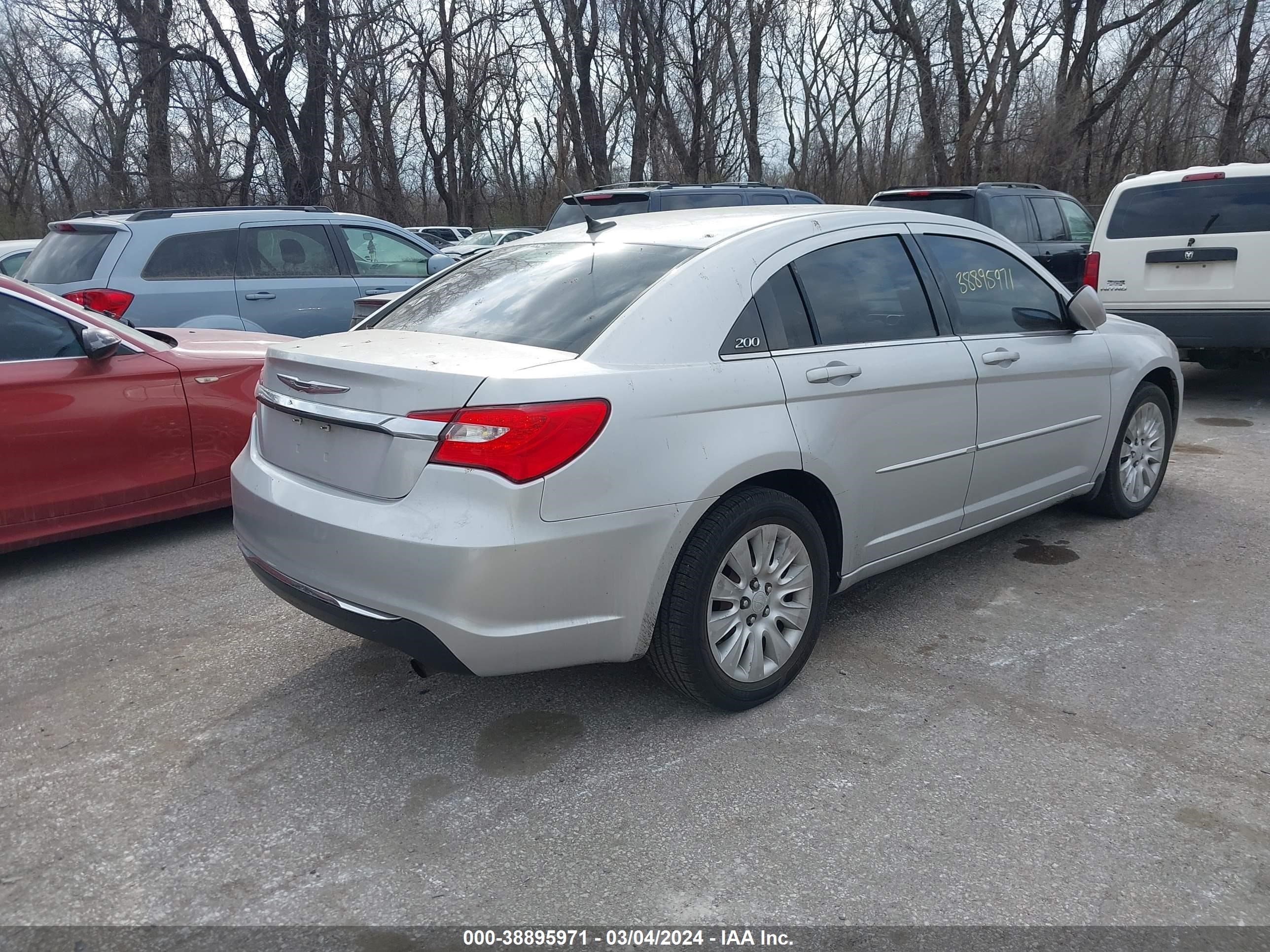 Photo 3 VIN: 1C3CCBAB7CN271584 - CHRYSLER 200 