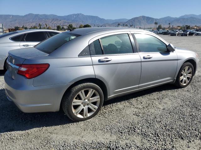 Photo 2 VIN: 1C3CCBAB7DN640011 - CHRYSLER 200 LX 