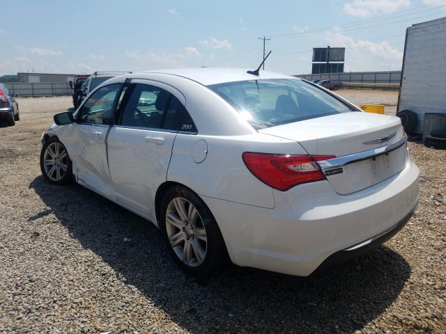 Photo 2 VIN: 1C3CCBAB7DN698507 - CHRYSLER 200 LX 