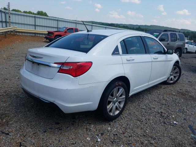 Photo 3 VIN: 1C3CCBAB7DN698507 - CHRYSLER 200 LX 