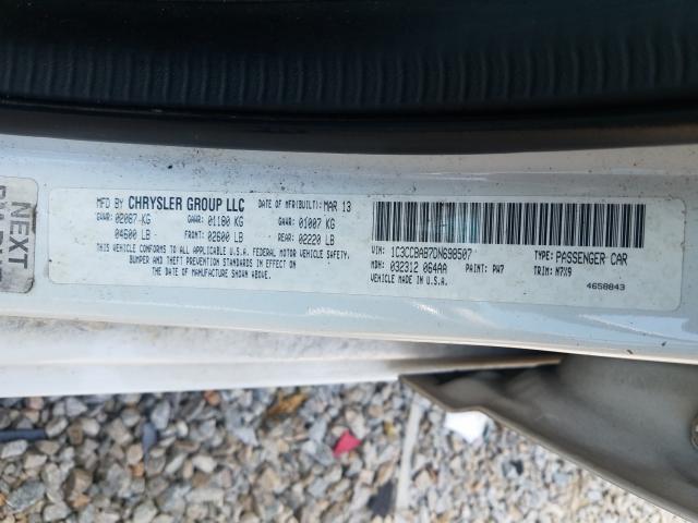 Photo 9 VIN: 1C3CCBAB7DN698507 - CHRYSLER 200 LX 