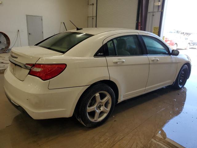 Photo 2 VIN: 1C3CCBAB7EN140979 - CHRYSLER 200 LX 