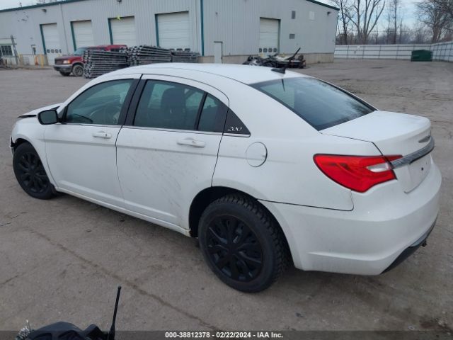 Photo 2 VIN: 1C3CCBAB7EN149777 - CHRYSLER 200 