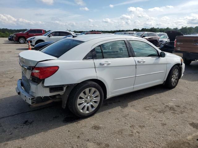 Photo 2 VIN: 1C3CCBAB8CN157965 - CHRYSLER 200 