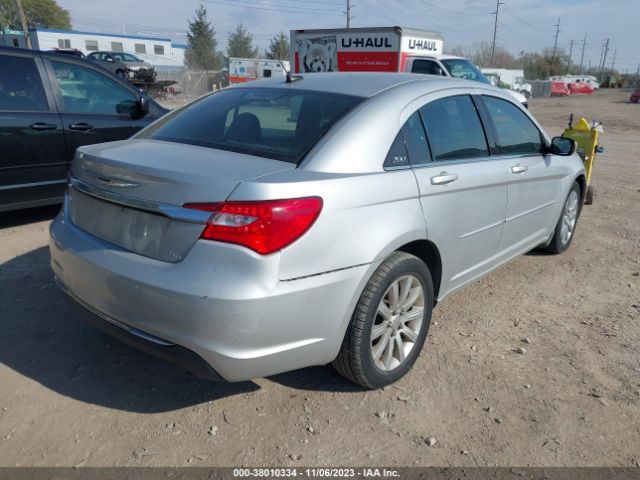 Photo 3 VIN: 1C3CCBAB8CN208610 - CHRYSLER 200 