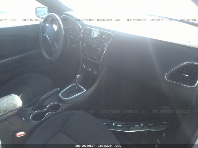 Photo 4 VIN: 1C3CCBAB8CN214262 - CHRYSLER 200 