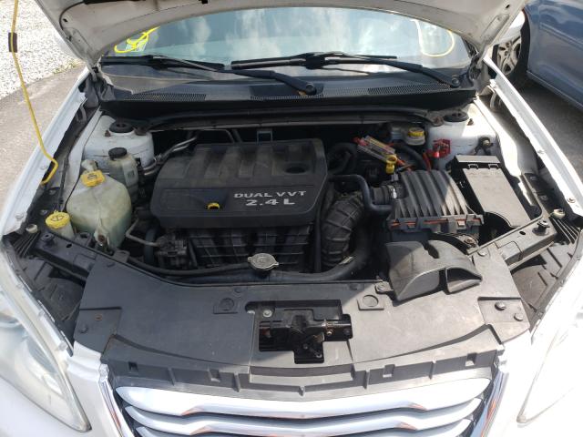 Photo 6 VIN: 1C3CCBAB8CN222362 - CHRYSLER 200 LX 