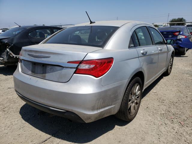 Photo 3 VIN: 1C3CCBAB8CN223981 - CHRYSLER 200 LX 