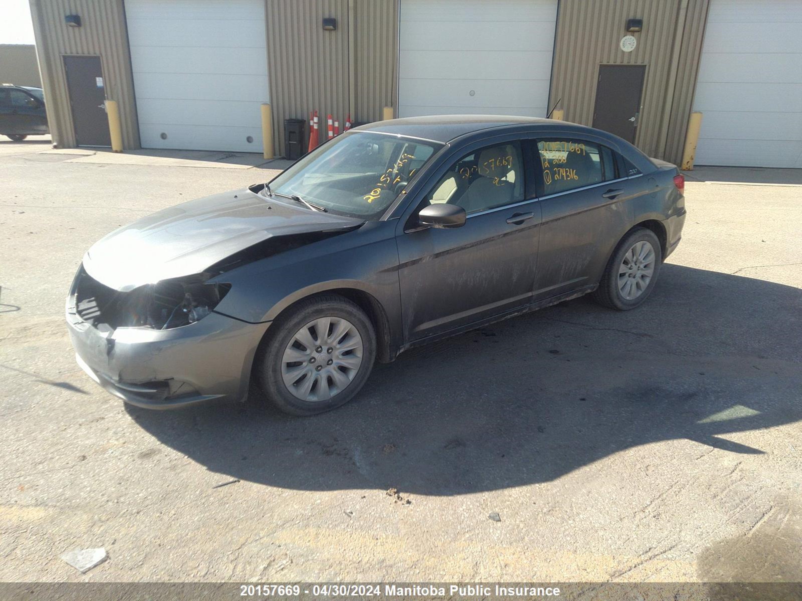 Photo 1 VIN: 1C3CCBAB8CN274316 - CHRYSLER 200 