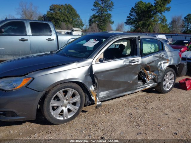 Photo 5 VIN: 1C3CCBAB8DN640258 - CHRYSLER 200 