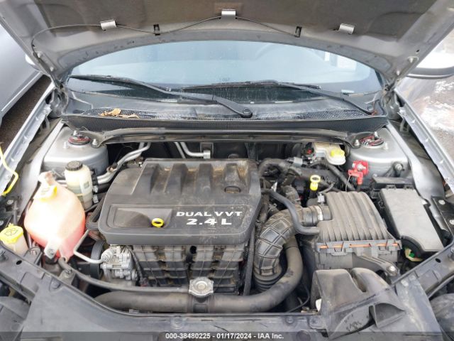 Photo 9 VIN: 1C3CCBAB8DN647940 - CHRYSLER 200 