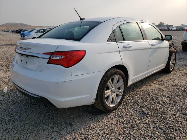 Photo 3 VIN: 1C3CCBAB8DN705383 - CHRYSLER 200 LX 