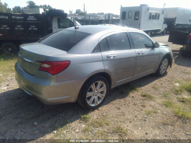 Photo 3 VIN: 1C3CCBAB8DN762019 - CHRYSLER 200 