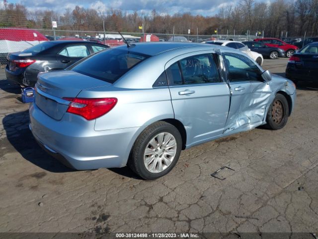 Photo 3 VIN: 1C3CCBAB8DN764899 - CHRYSLER 200 