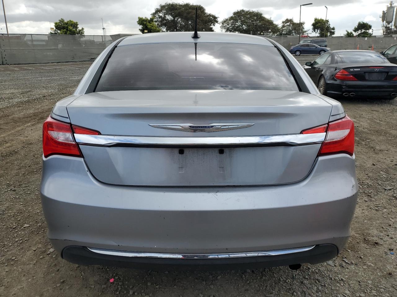 Photo 5 VIN: 1C3CCBAB8EN205824 - CHRYSLER 200 