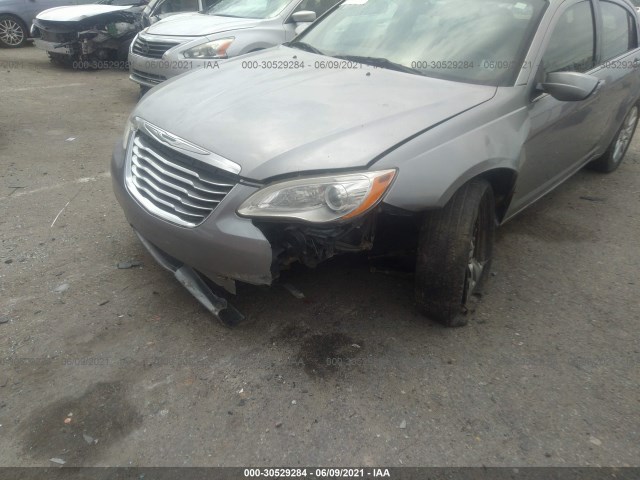 Photo 5 VIN: 1C3CCBAB8EN205936 - CHRYSLER 200 