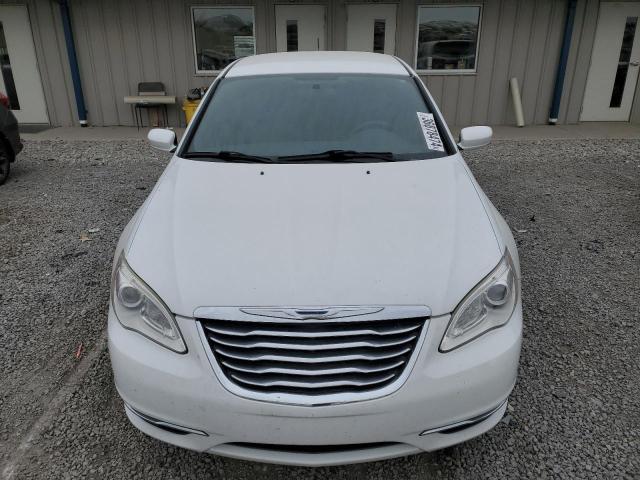 Photo 4 VIN: 1C3CCBAB8EN209663 - CHRYSLER 200 