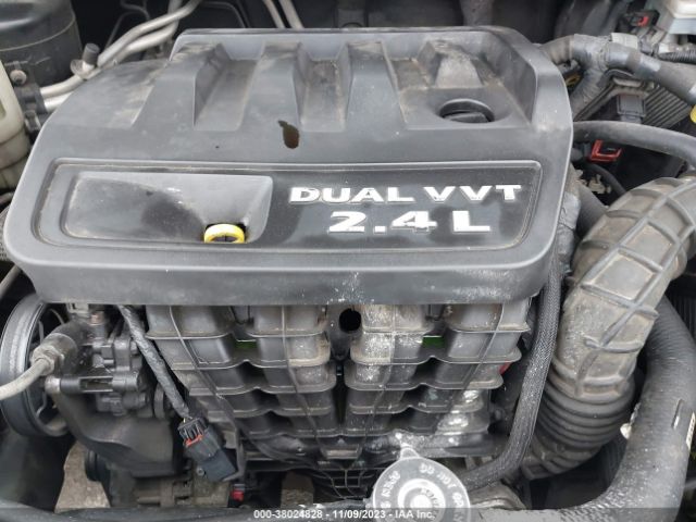 Photo 5 VIN: 1C3CCBAB8EN212529 - CHRYSLER 200 