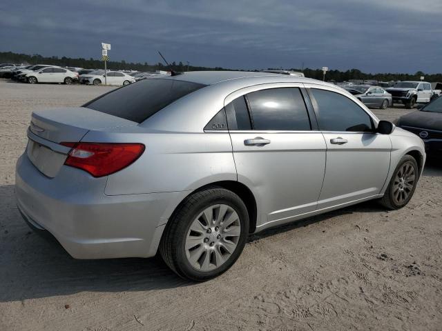 Photo 2 VIN: 1C3CCBAB9CN167260 - CHRYSLER 200 LX 